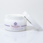 Luxurious Scrub 250 ml. Luxurious Scrub 250 ml.